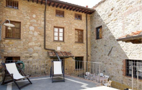 2 Bedroom Beautiful Home In Corsanico
